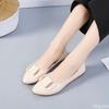 Flat sole single shoes for women in spring autumn tyle with shallow mouth soft sole pointed toe fashionable simple women's shoes