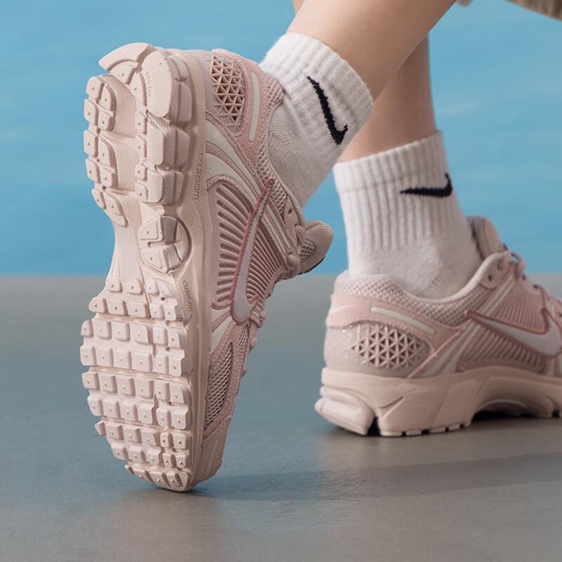 Nike Women's Casual Sports Shoes