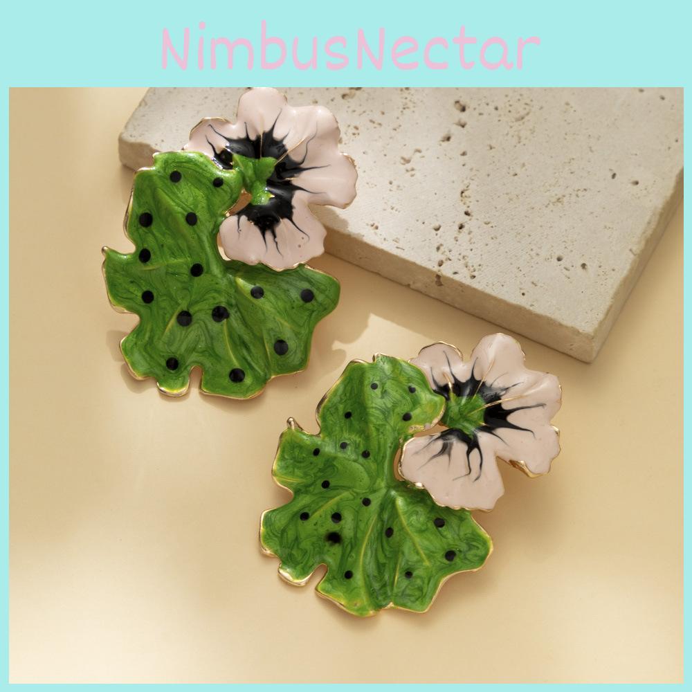 Beautifully Designed Floral Leaf Earrings In Vibrant Hues For Everyday Wear