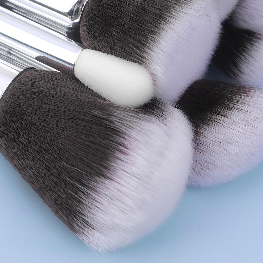 15-Piece Black & Silver Makeup Brush Set: Powder, Blush, Eyeshadow, Eyebrow & Highlighter Brushes with Soft Bristles