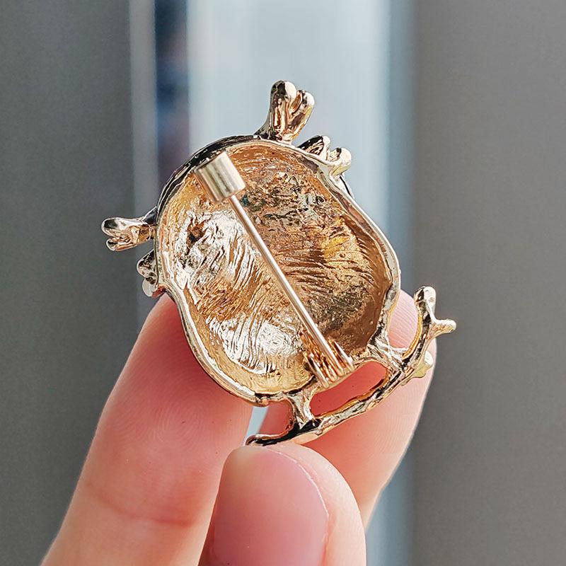 Japanese and Korean Custom Cartoon Owl Brooch, High-end Female Niche Design Pin, Cute Corsage