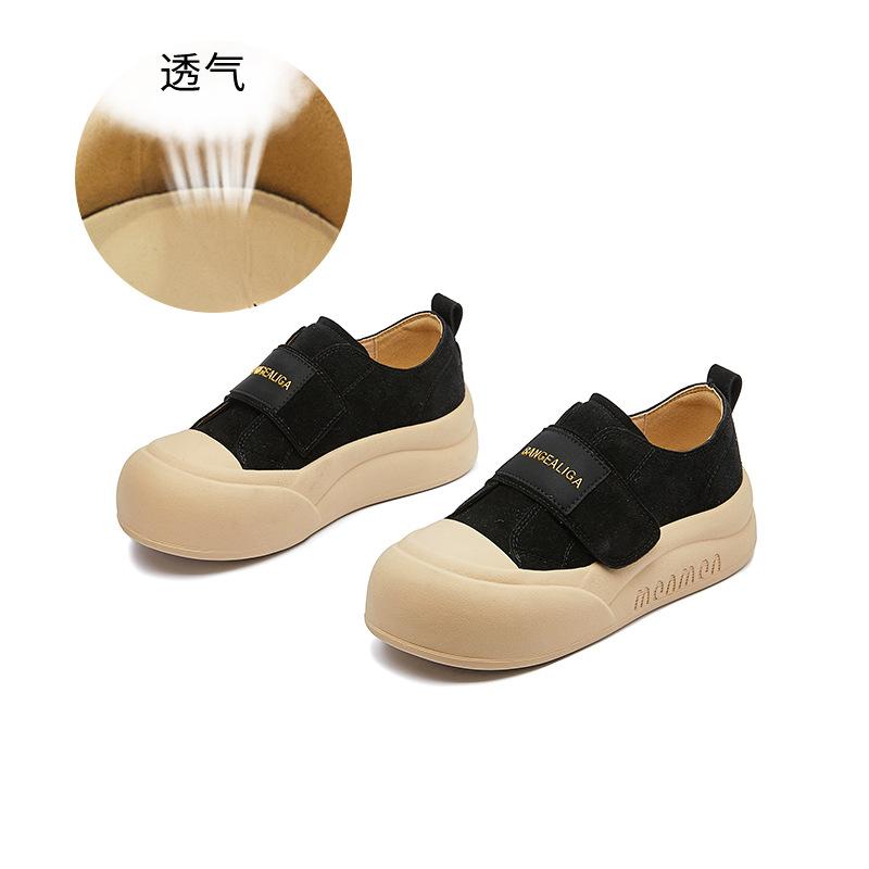 

Leather velvet bread shoes women s 2025 winter new Velcro retro board shoes platform white shoes versatile shoes 40