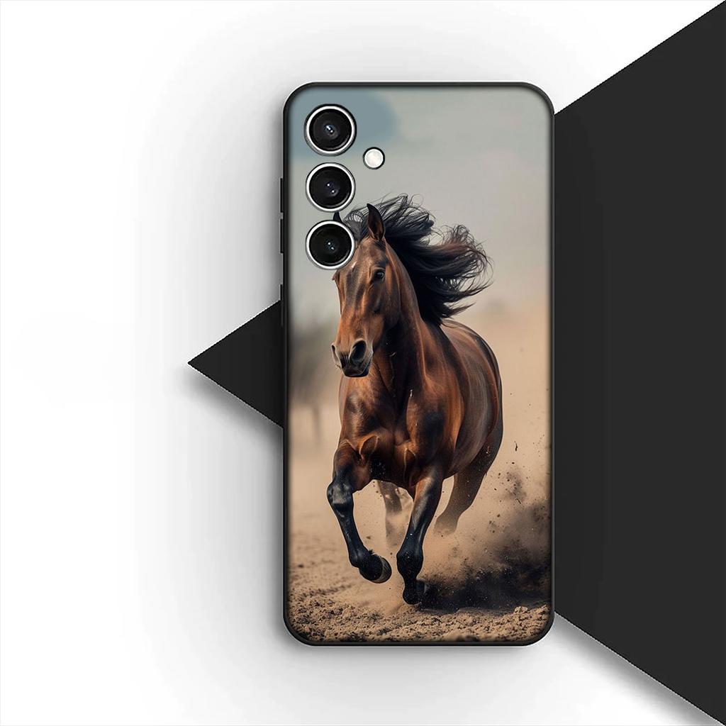 Running Wild And Free Horse Cover for Apple iPhone 16 14 15 Plus 11 Pro Max 16E ProMax + 15Plus 16+ 14+ Coque Phone Case