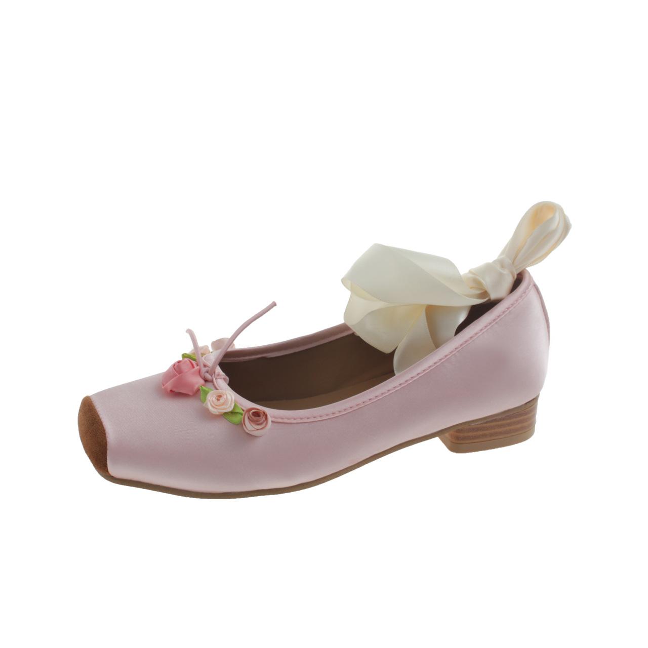 

Нежные одинарные туфли с перекрестными ремешками балетки 2025 года, летние туфли из атласа с сухой розой на плоской подошве, легкие туфли для бабушки 39