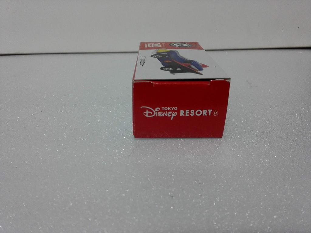 Out-of-print Tomica Disney Resort Exclusive Tomica Toy Story Zark Z-Car Crazy Mini Car Circle with Case, Shipped from Amazon Warehouse