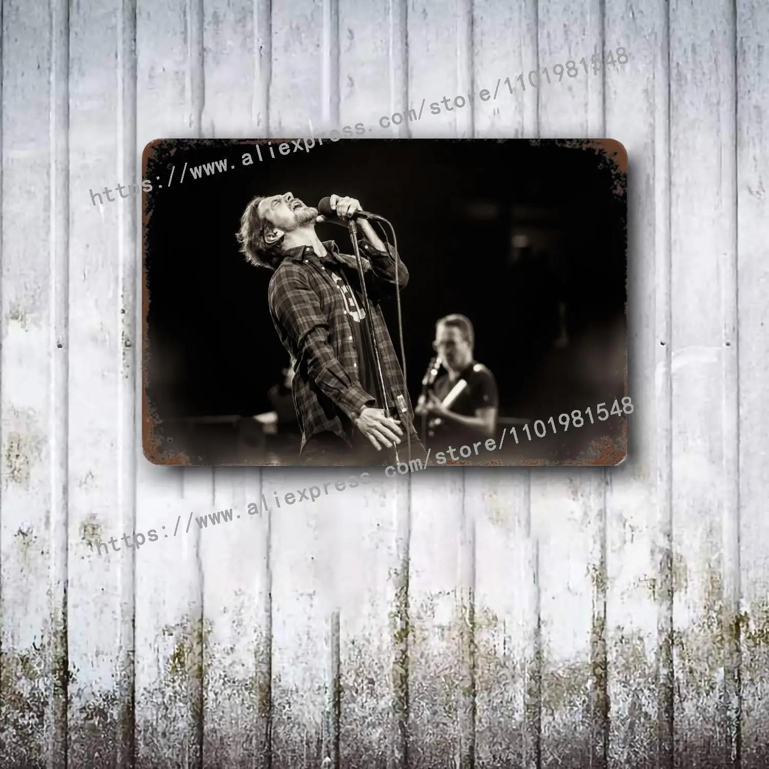 

Pearl Jam Band metal Decor Poster Vintage Tin Sign Metal Sign Decorative Plaque for Pub Bar Man Cave Club Wall Decoration 20x30cm（7.8x11.8inch）
