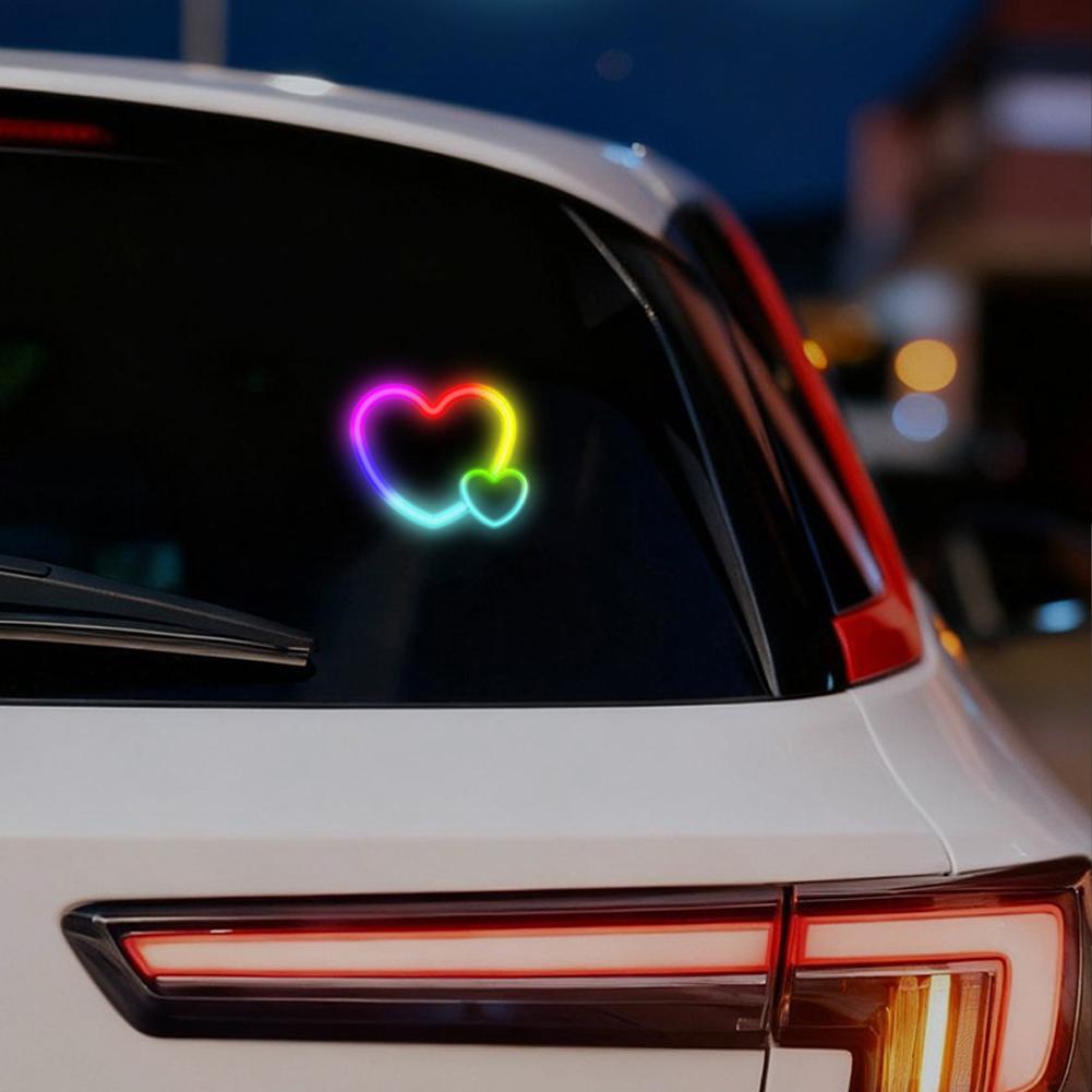 Easy Installation Dual Heart Shape Wireless Car LED Heart Light Suction Cup Solar Powered Soft Illumination Car Neon Light