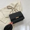 Chain bag women's autumn new small square bag fashionable and simple shoulder bag casual messenger bag women's bag