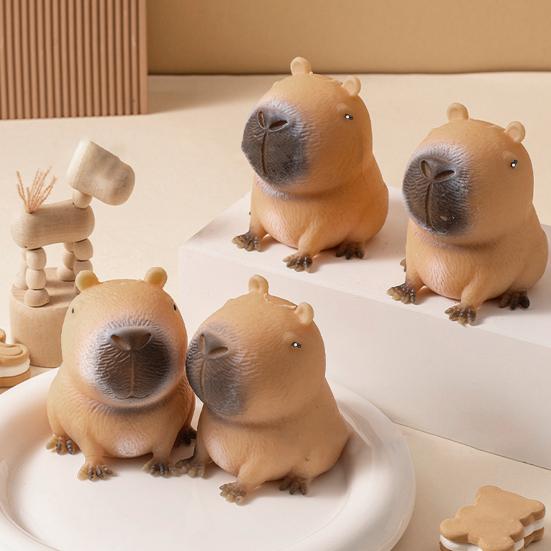 Capybara Squeeze Toy Slow Rebound Soft TPR Stress Anxiety Relief Portable Kids Teens Adults Animal Squishes Sensory Fidget Toy