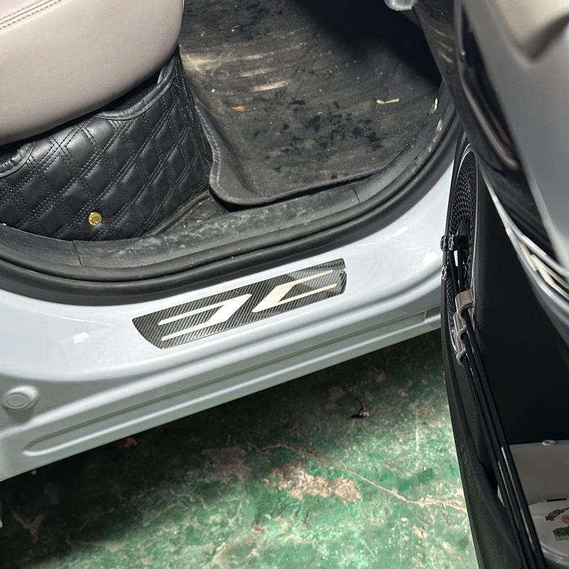 Universal I10 Blade-Type Door Sill Scuff Plates & Bumper Strips