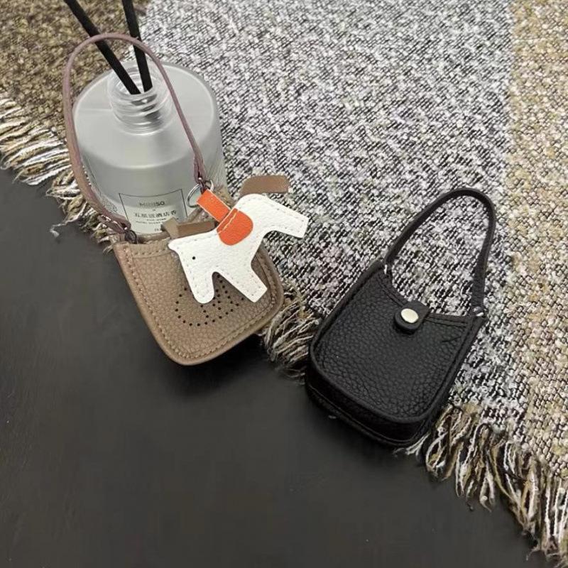 Women's Mini Crossbody Phone Bag - 2023 Lightweight Summer Design for Walks with Kids, Features Small Bag and Phone Pocket