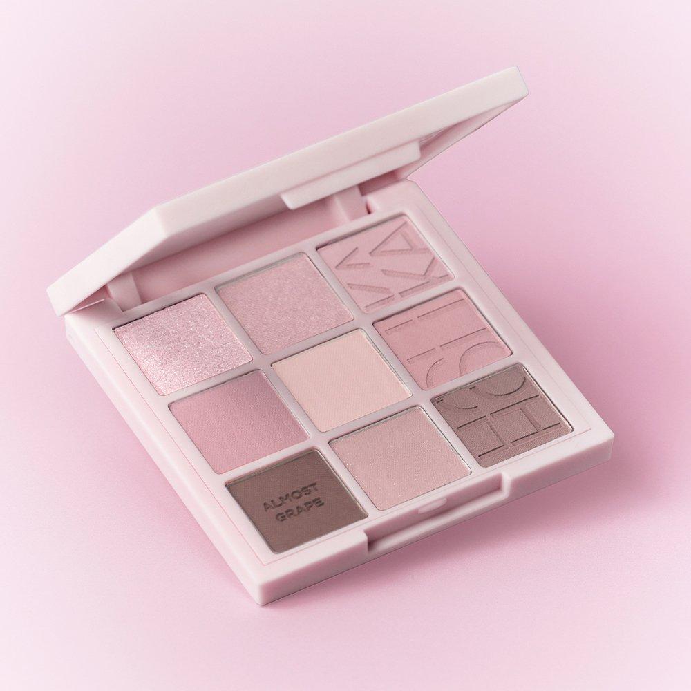 Holika Holika My Favorite Mood Eye Palette 13 Almost Grape
