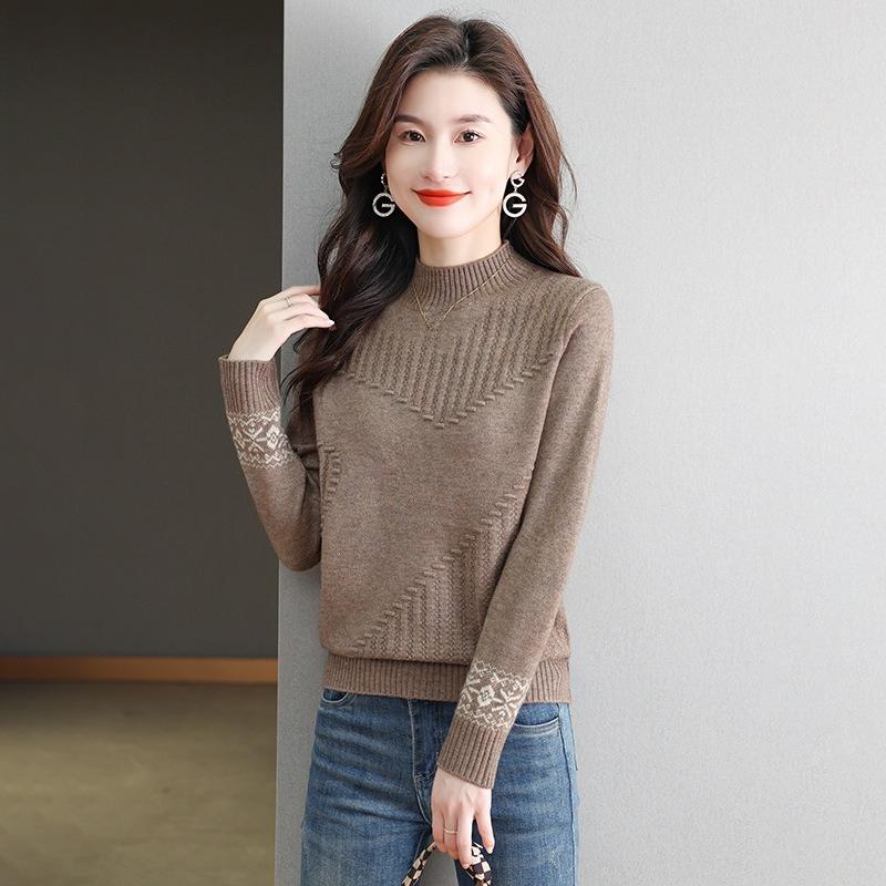 Half Turtleneck Sweater for Women Short and Stylish Solid-color Knitted Top Mid-neck Pullover for Autumn and Winter