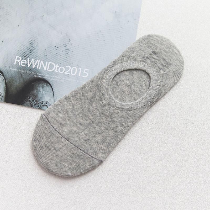 Men Spring and Summer New Classic Pure Color Cotton Boat Socks