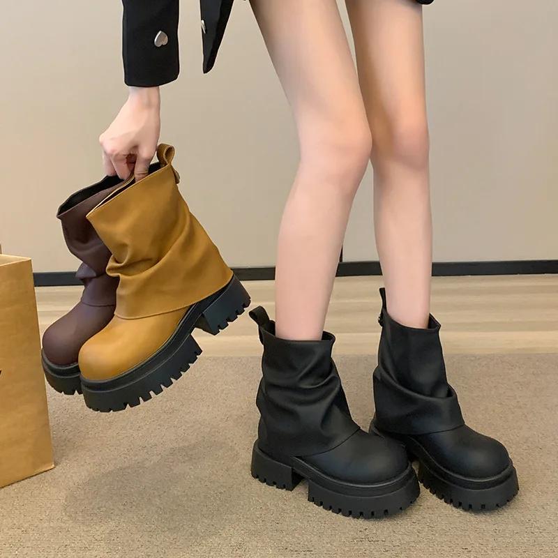 Móda 2025 Nové plisované kulaté špičky na silné podrážce britské jezdecké kozačky pod koleno podzimní móda na silném podpatku