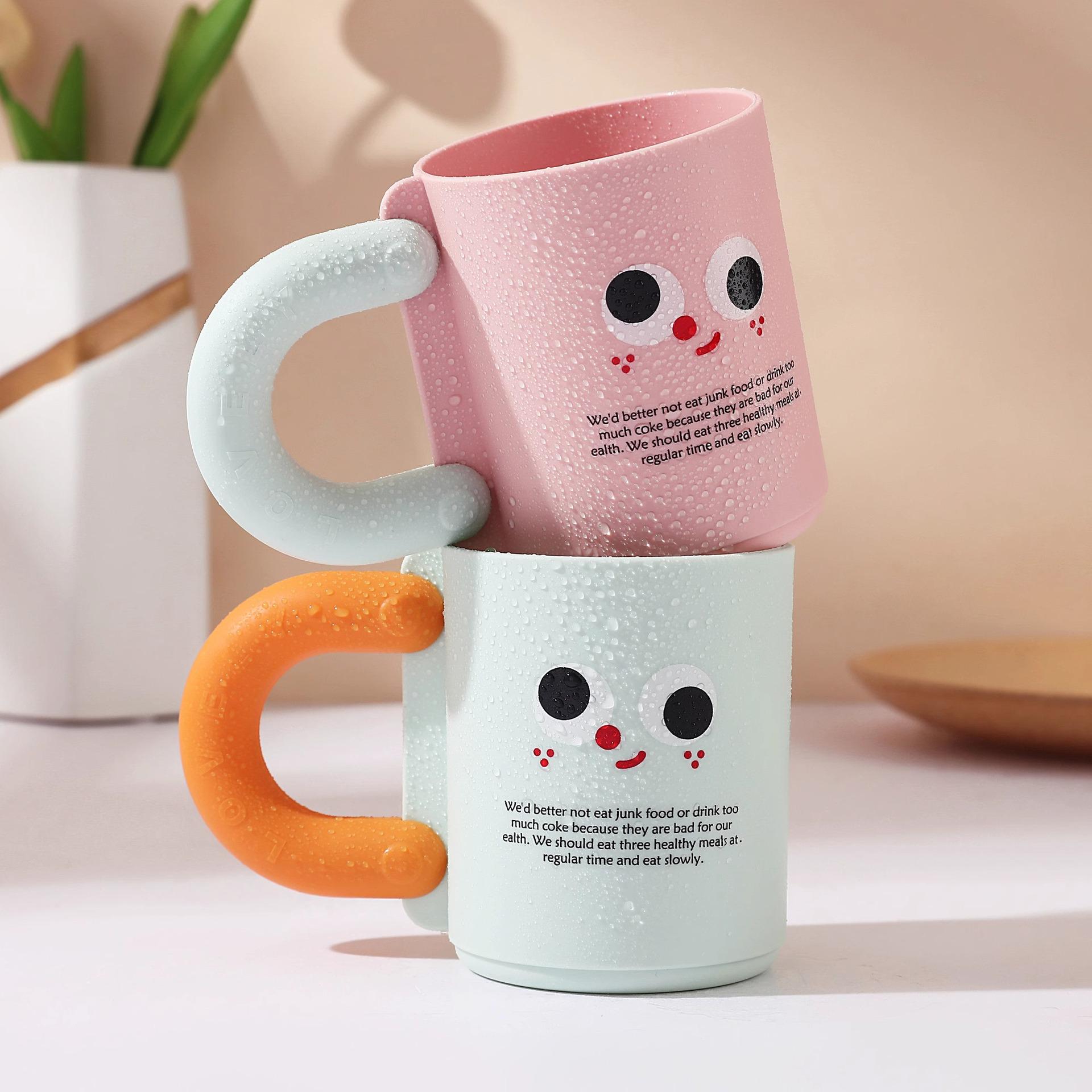 

Милий мультяшний стаканчик для зубної щітки та ополіскувача для дітей та пар 200ml