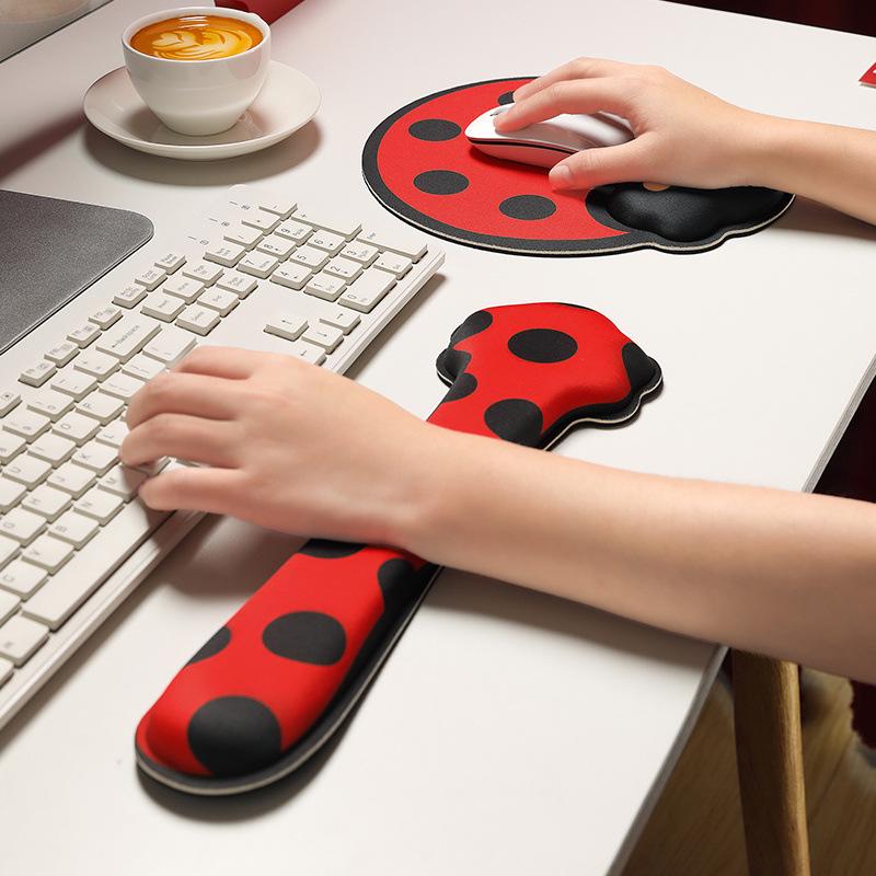 Adorable Pumpkin Girl Mouse Pad with Memory Foam Wrist Rest for Women - Super Soft Cartoon Design
