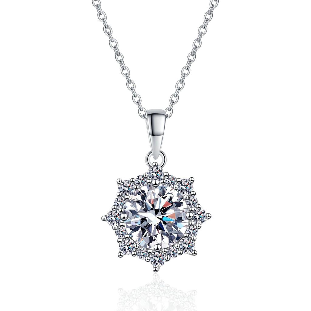 Yin Baichuan S925 Sterling Silver Moissanite Flower Pendant Necklace - Versatile, Elegant Everyday Gift for Women