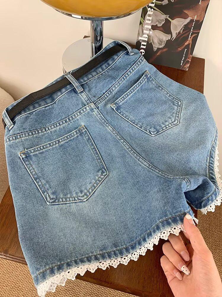 2025 Sommer Übergröße High-Waist Jeans-Shorts mit Spitzenbesatz für Damen