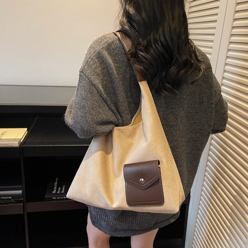 Large-capacity Underarm Bag, Fashionable Shoulder Bag, Casual and Trendy Commuter Tote Bag