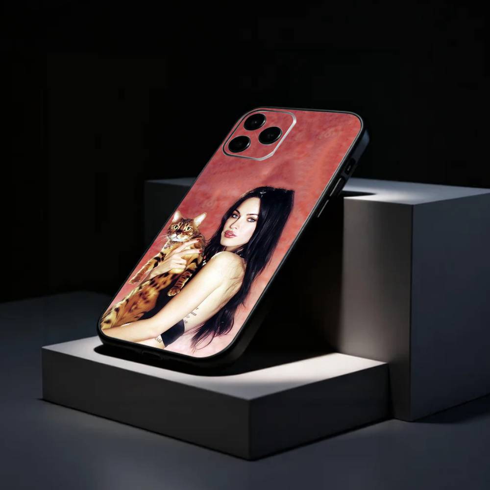 Megan F-Fox   Handyhülle Silikon Weich Für IPhone 17 16 15 14 13 12 11 X XR Plus Pro Max Plus