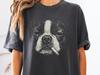 T-shirt Boston Terrier che fuma Comfort Colors: Maglietta Mamma Bostie, Regalo Papà Bostie - Cane Sigaretta, Maglietta Cane Divertente
