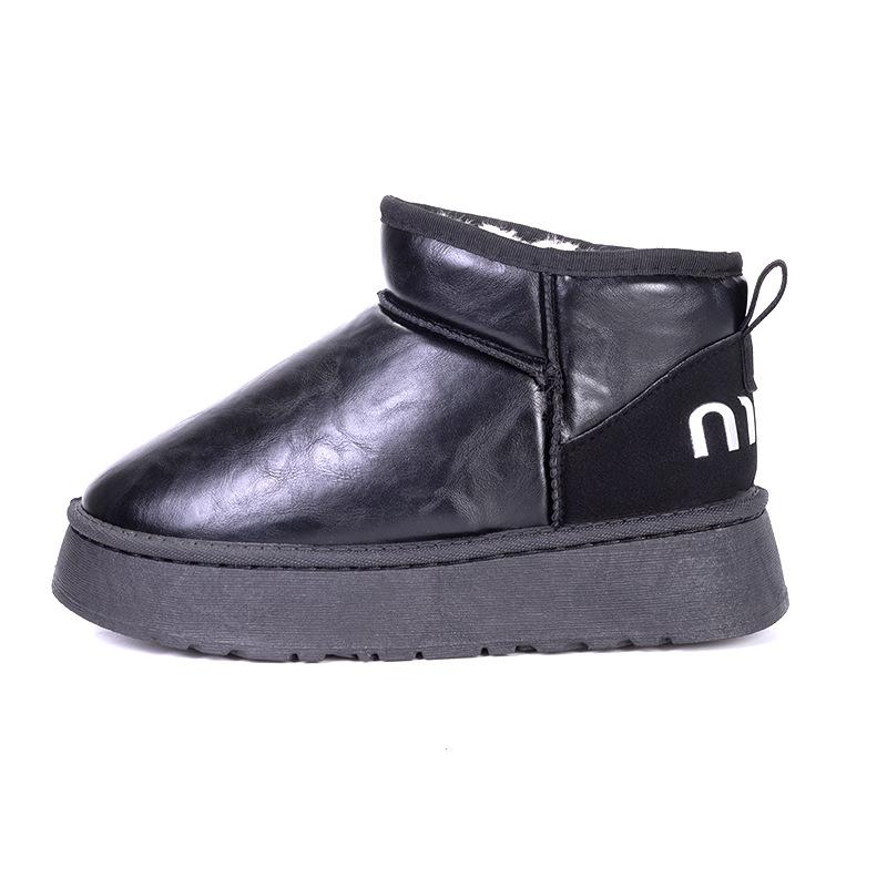 

Foreign trade large size thick-soled snow boots women s 2024 winter new fashionable versatile velvet fur integrated short women s boots 36 чёрный
