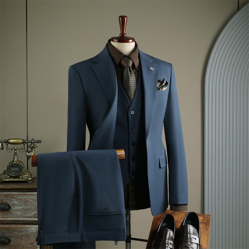 Plus Size Men's Striped Business Casual Wedding & Formal Suit Set