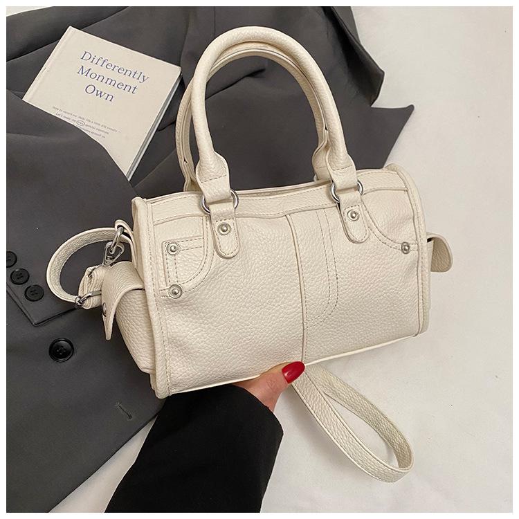 

2025 spring new single shoulder women s bag diagonal span handbag fashionable and versatile high-quality textured lychee pattern women s bag белый