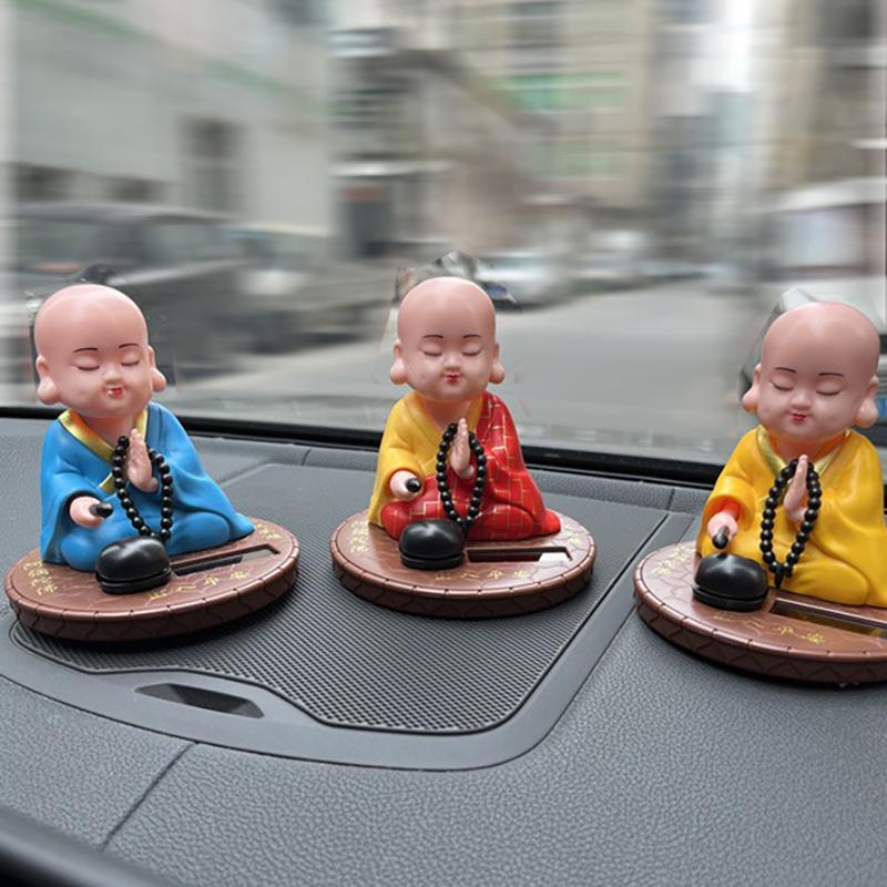 1Pc Car Dash Board Home Office Decoration Solar Powered Bobble Shaking Head Dancing Toy Buddhist Monk Figurines Statues