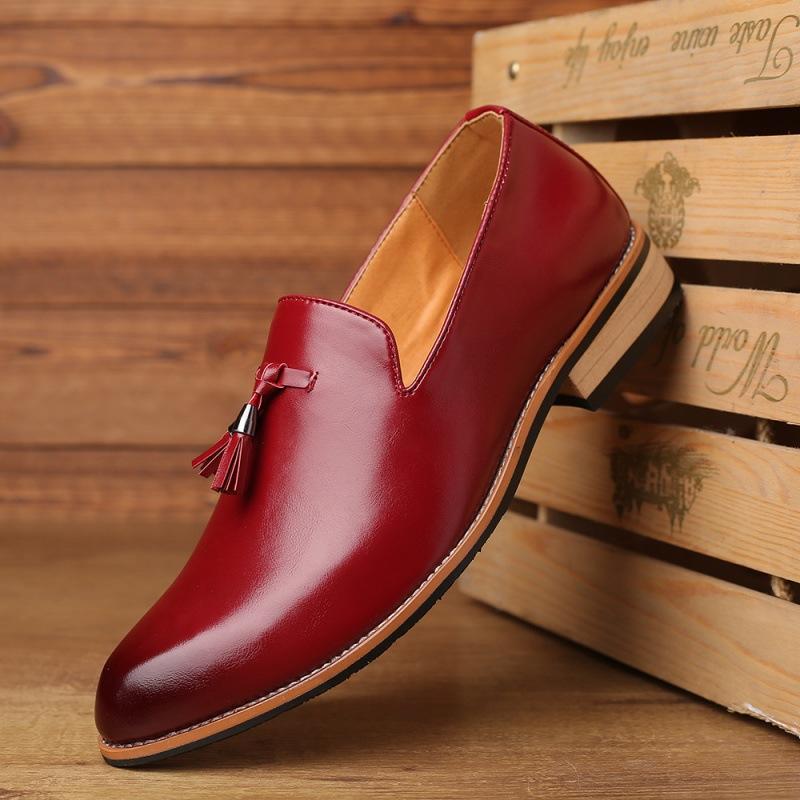 Mens Leather Shoes Office Men Formal Oxfords Pointed Oxford Wedding Leather Men Dress Shoes Fringed Loafers Social Shoesc