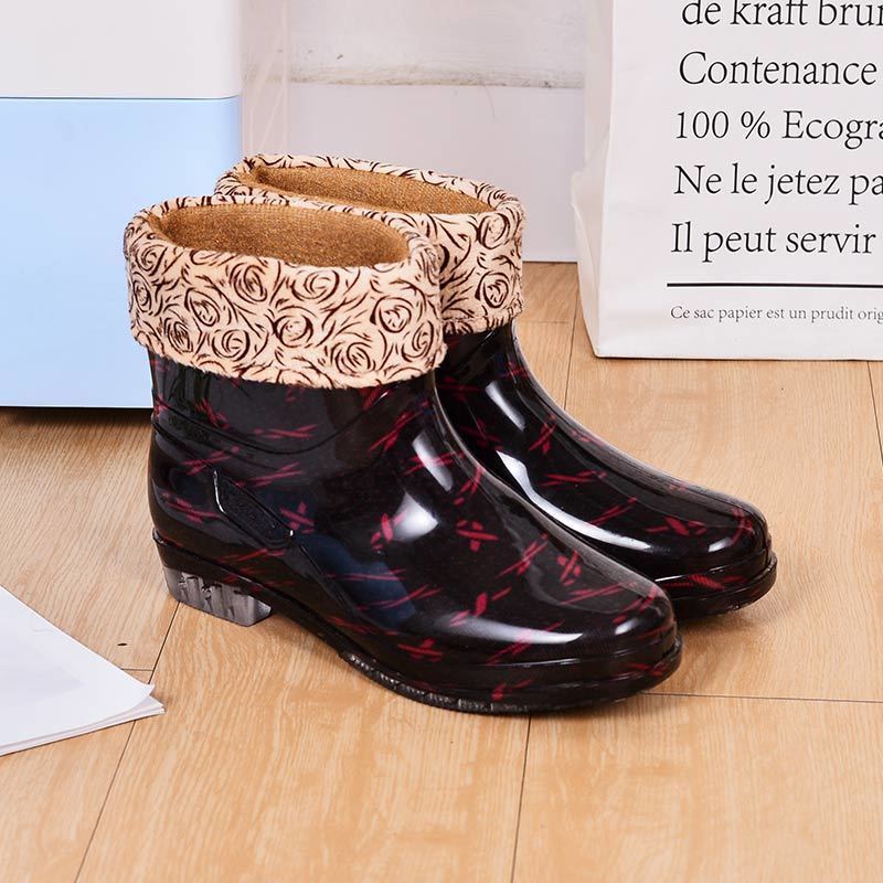 Rain shoes rain boots short tube fashion non-slip waterproof shoes water boots female adult cute overshoes summer