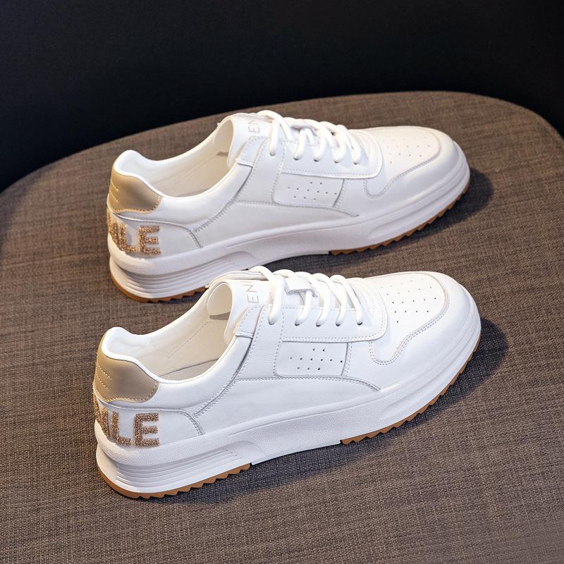 Małe białe buty damskie ze skóry naturalnej, wiosenne, nowe, płaskie, uniwersalne, wybuchowe, białe, codzienne trampki, damskie, sportowe buty