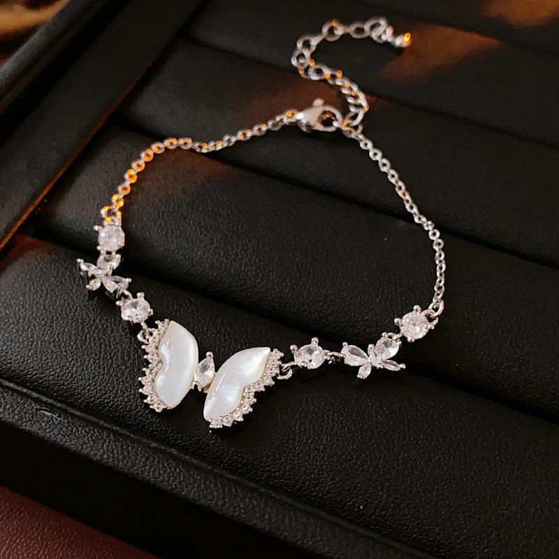 Vintage Geometric Zircon Bracelet - Elegant, Versatile Bangle for Women