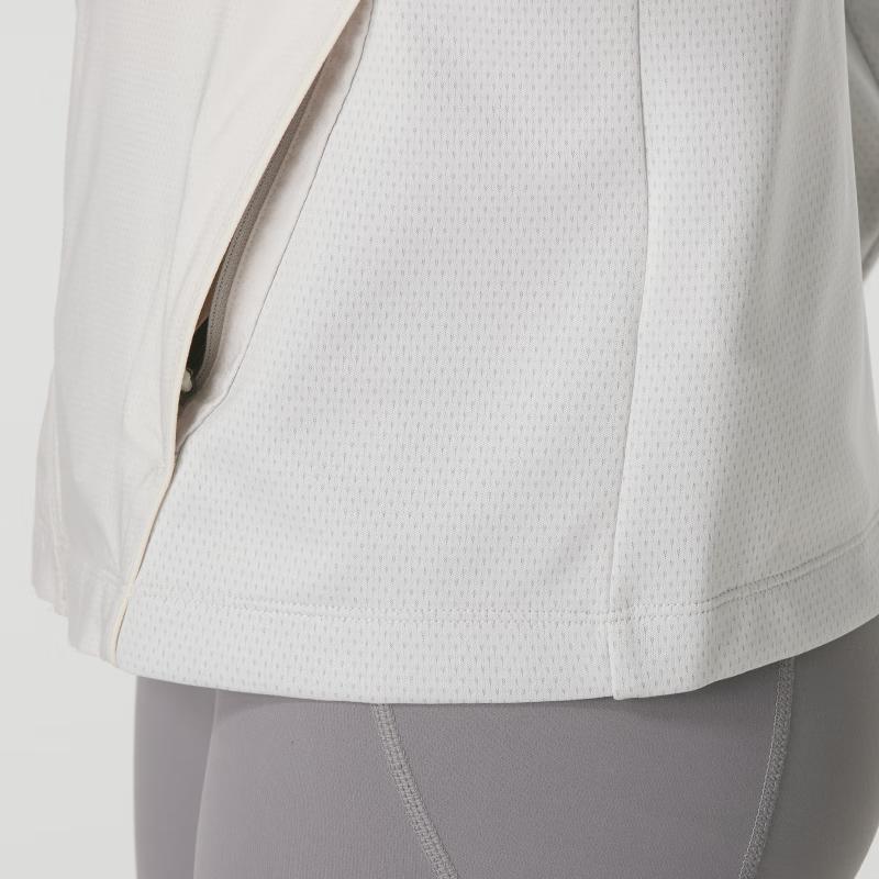 Nike Bequeme einfarbige atmungsaktive Lauf-Freizeitjacke mit Stehkragen und langen Ärmeln für Damen, Jacke weiß FV6414104