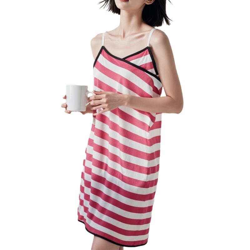 

Striped Pattern Bathrobe Soft Fast Drying Microfiber Fabric Wearable Bath Wrap Towel with Straps for Home Travel Gym Use розовый