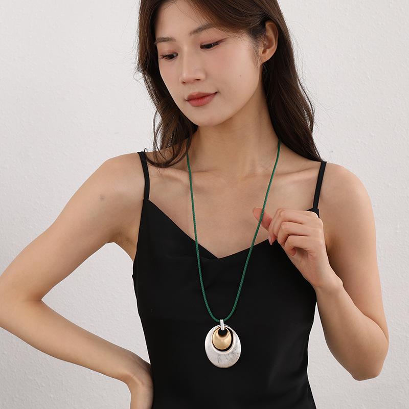 Women'S Long Necklace Geometric Matte Fashion Simple Style Sweater Chain Jewelry