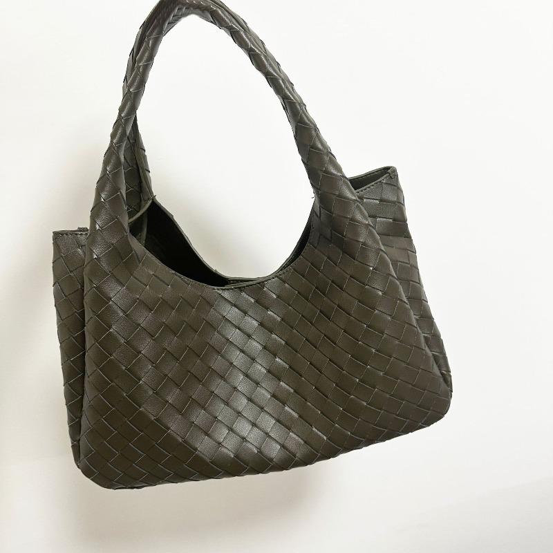 

Hand-woven retro texture versatile handbag large capacity casual commuting fashion simple tote bag 33*26*15cm темно-зелений колір