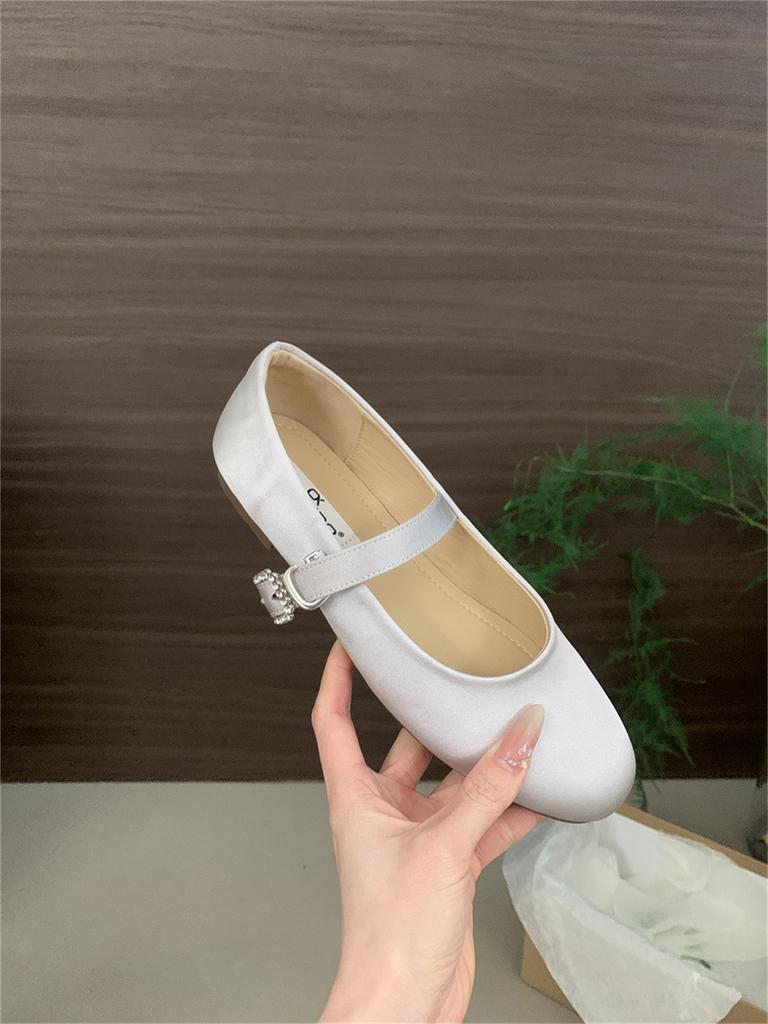 Satin French Temperament Round Head Flat Bottom Mary Jane Single Shoes Women's 2025 Autumn New Evening Breeze with Skirt Ballet Shoes