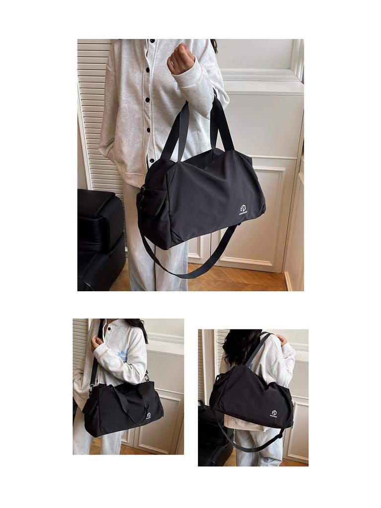 Women's Lightweight Large Capacity Travel Bag - Fashionable & Versatile for Sports and Fitness