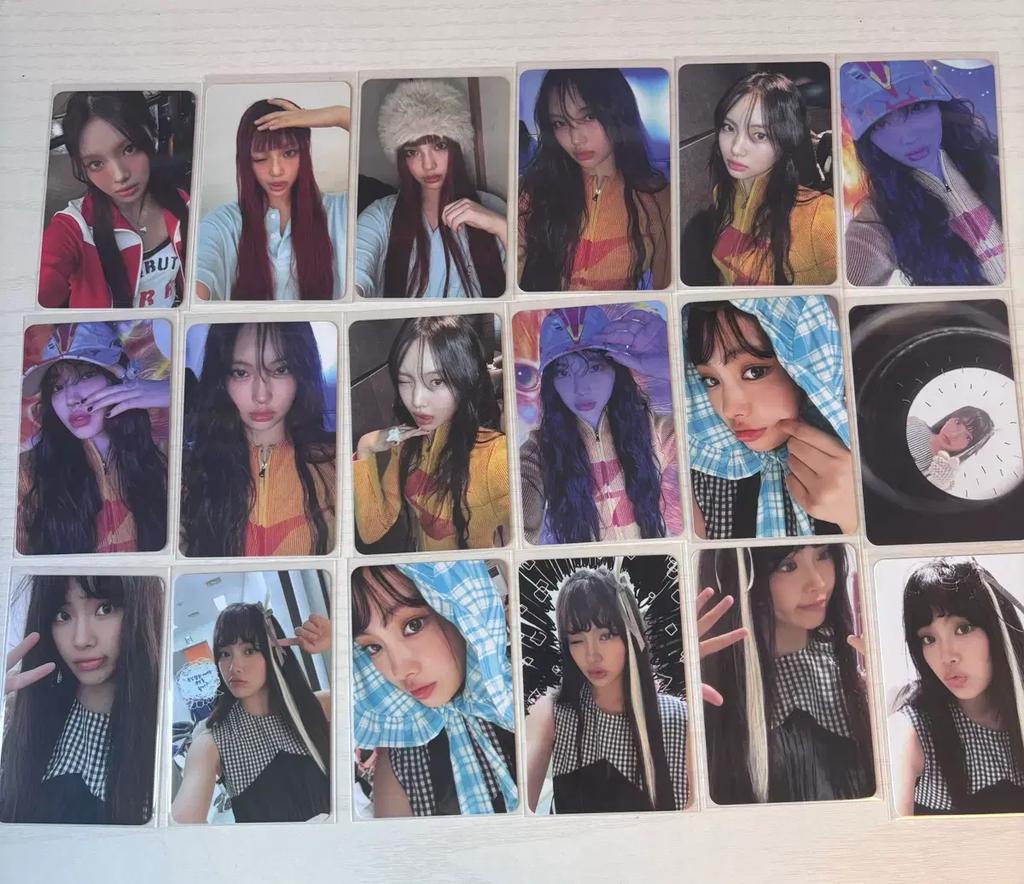 NEW JEANS Haein Album Seasonal Greetings Photo Cards (Bulk Purchase)