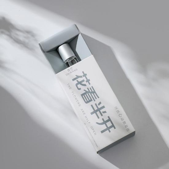10ML Women Roll-on Perfume, Floral Fruity Woody Citrus Scent Fragrance, Long-Lasting Portable Travel Perfume Spray, Gift for Girlfriend Wife Mom
