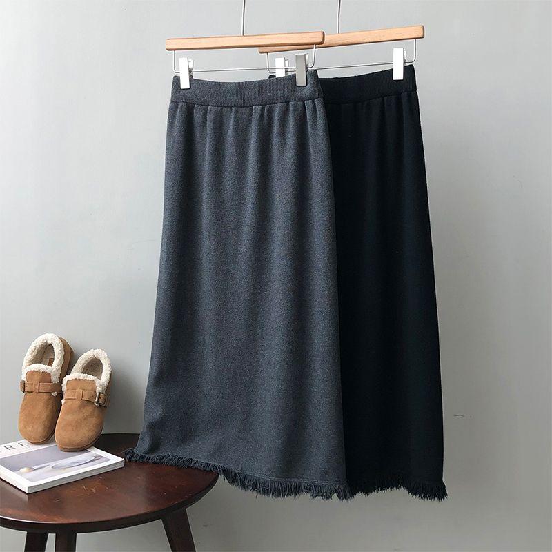 High-End Luxury Fringed Women's Knitted Midi Skirt Elegant Straight Bodycon Skirt High Waist