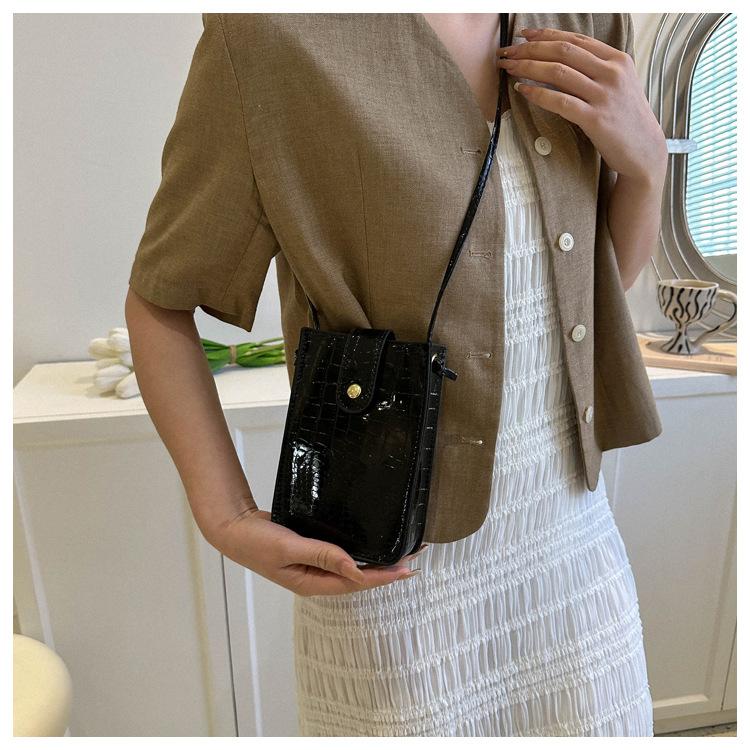 Lackleder Helle Vertikale Handytasche Mode Mädchen Kleine Quadratische Tasche Neue Koreanische Version Von Stein Einzelne Schulter Crossbody Tasche