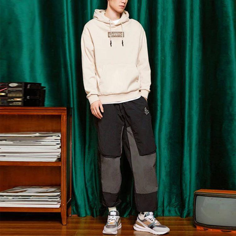 Li Ning Sports Fashion Collection Embroidery Logo Loose Fit Fleece Lined Thermal Hooded Long Sleeved Sweatshirt Unisex AWDRB74-5
