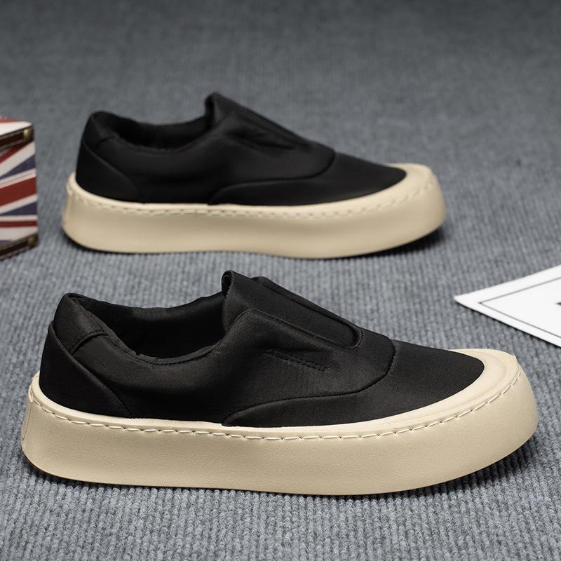 Men's Casual Board Shoes Spring and Summer New Non-slip Thick-soled Breathable Light Lazy One-pedal Board Shoes Men's Sports Shoes