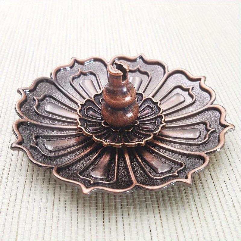 

1pc,Elegant Metal Lotus Incense Holder,Gourd-Shaped Cone and Stick Incense Compatible, Decorative Copper (Without Incense)