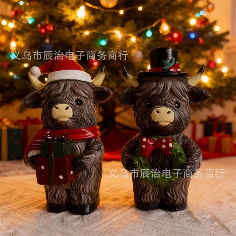 Resin Highland Cow Christmas Statue Tabletop Ornament Rustic Farmhouse Desk Decor Centerpiece For Animal Lovers Christmas