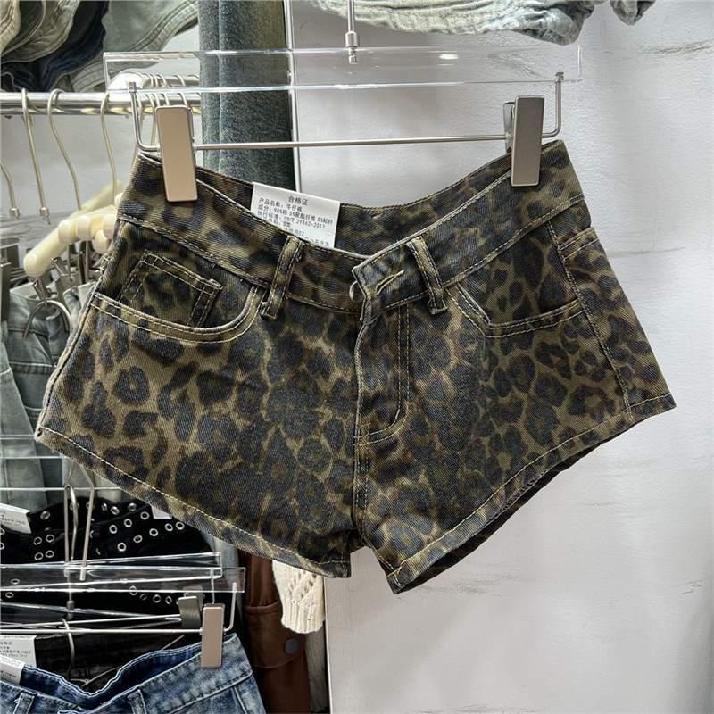 Retro Spicy Girl Women s Leopard Print Low-Rise Denim Shorts - Wasteland Style, Trendy Casual Hot Pants S цветной печати леопарда