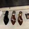 Blockabsatz silber spitze Zehenpartie dünne Riemchensandalen Feenschuhe 2025 neuer Sommer mit Rock Zehenschuhe